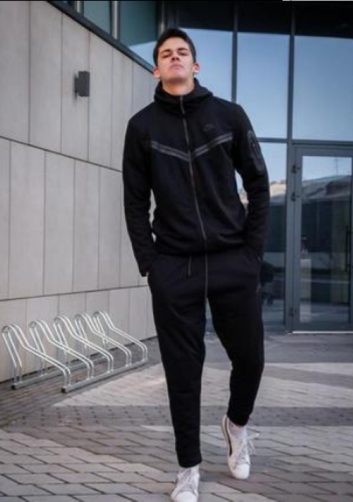 Nike | Tech Fleece tracksuit | Zwart | M